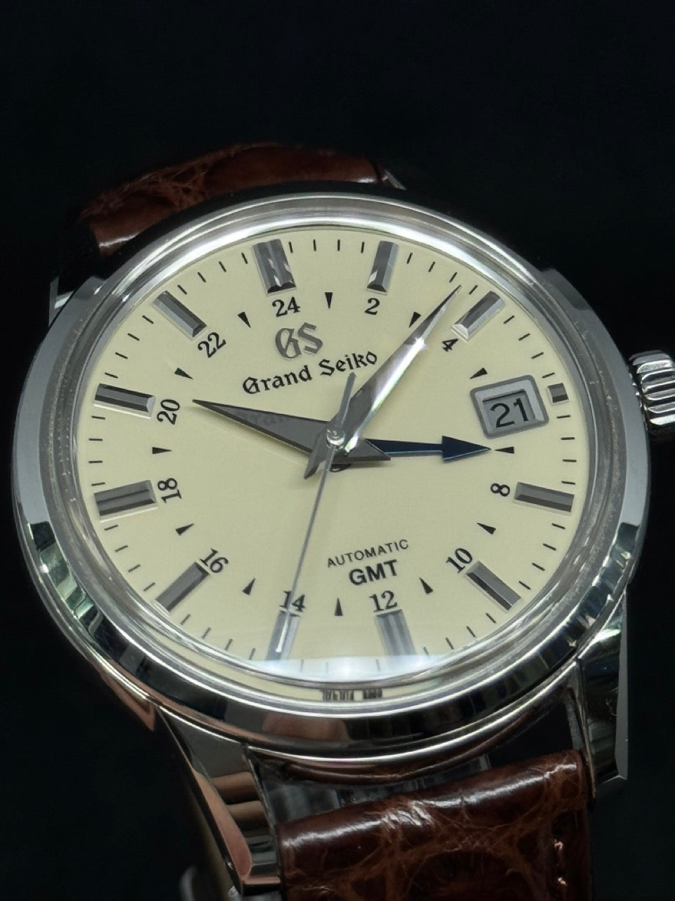 Pre Owned Grand Seiko Elegance Collection 3 Days GMT SBGM221 SBGM221G