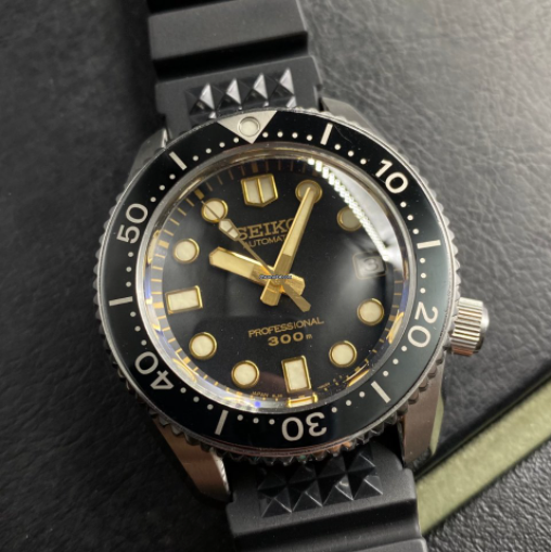 Pre-Owned Seiko MarineMaster SBDX003 Historical Collection Limited Edition Automatic Watch