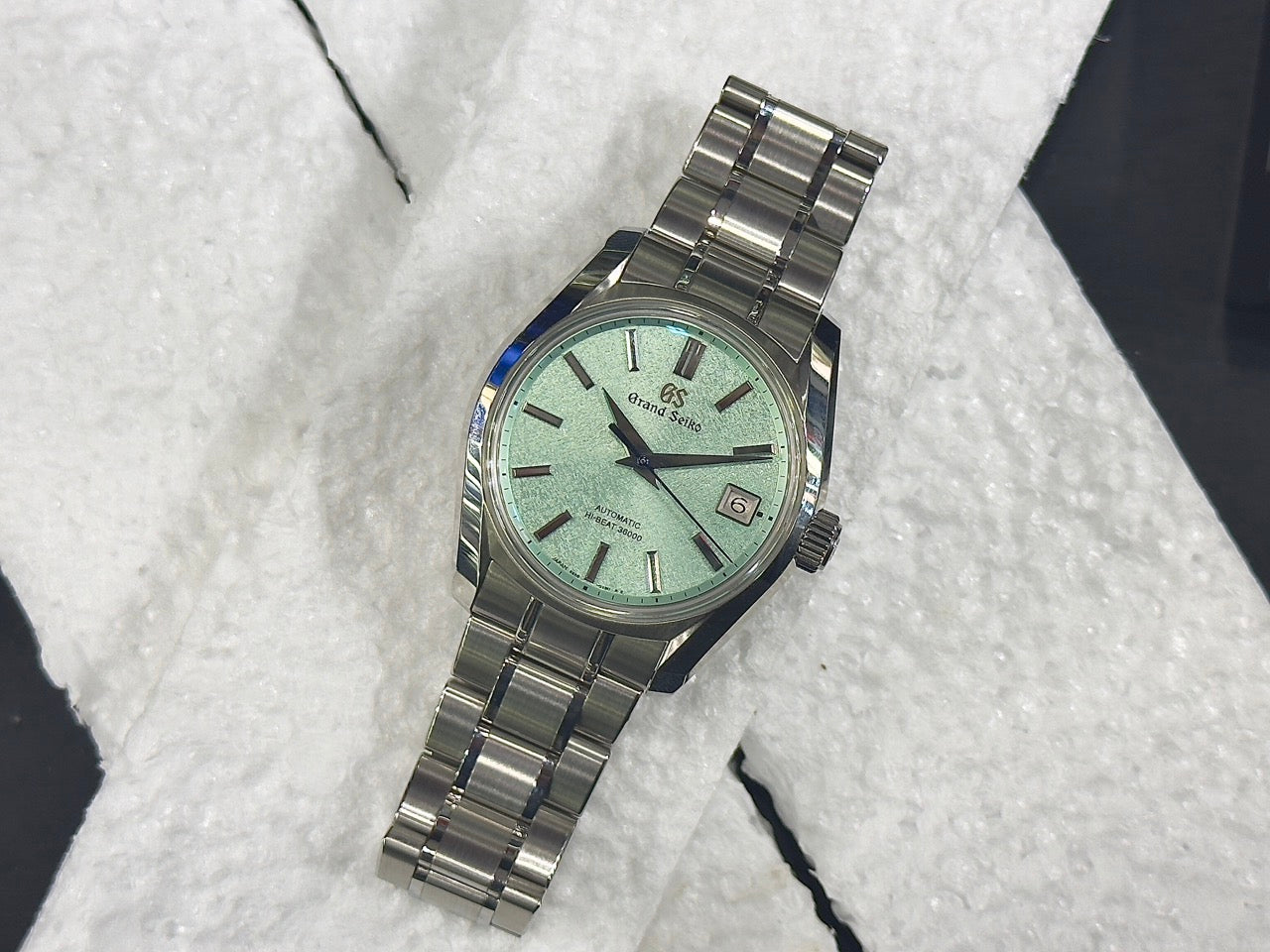 Pre Owned Grand Seiko Heritage Collection Limited Edition (100pcs) 'Grain Rain' Hi-Beat 36000 SBGH321 SBGH321G